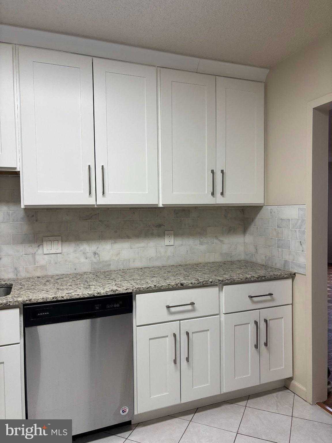 5225 Pooks Hill Rd photo 7