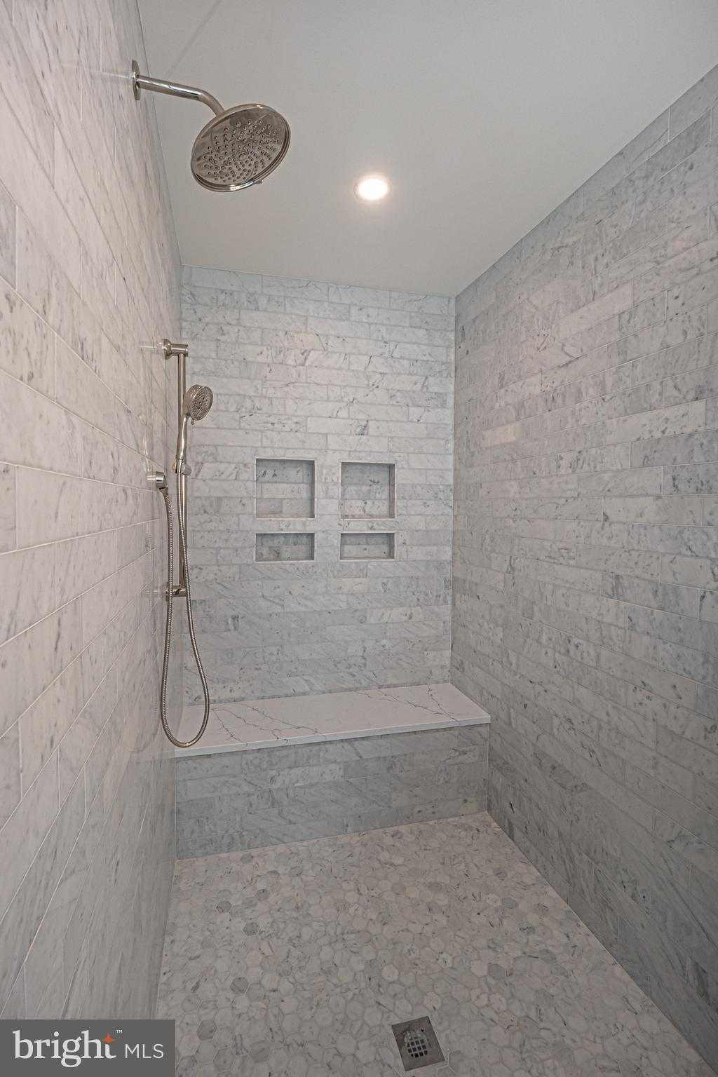 2 Timber Ln photo 32