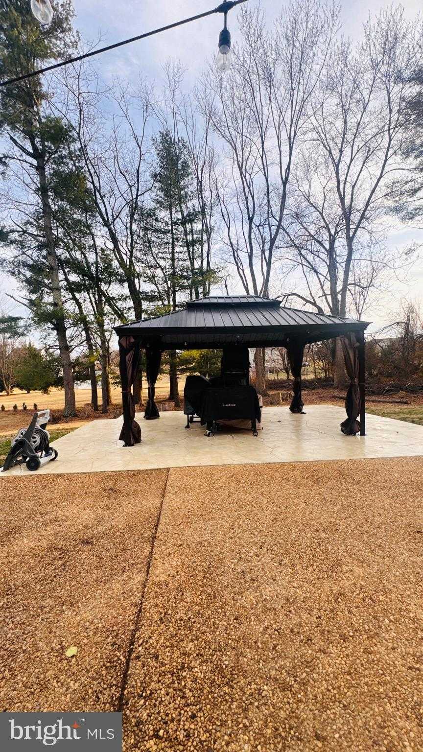 11472 Fox Hill Rd photo 17