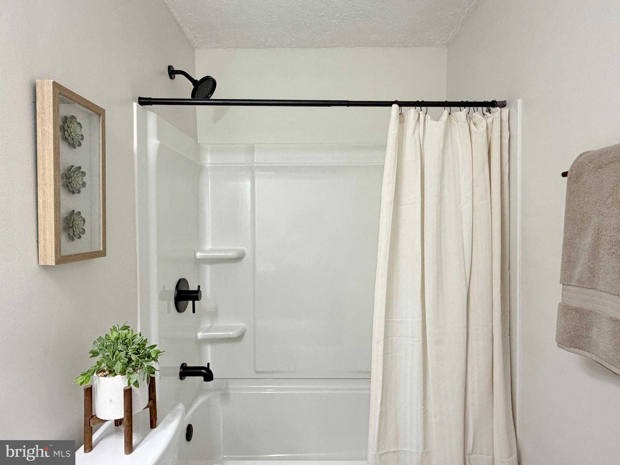 1020 Dorset Dr photo 17