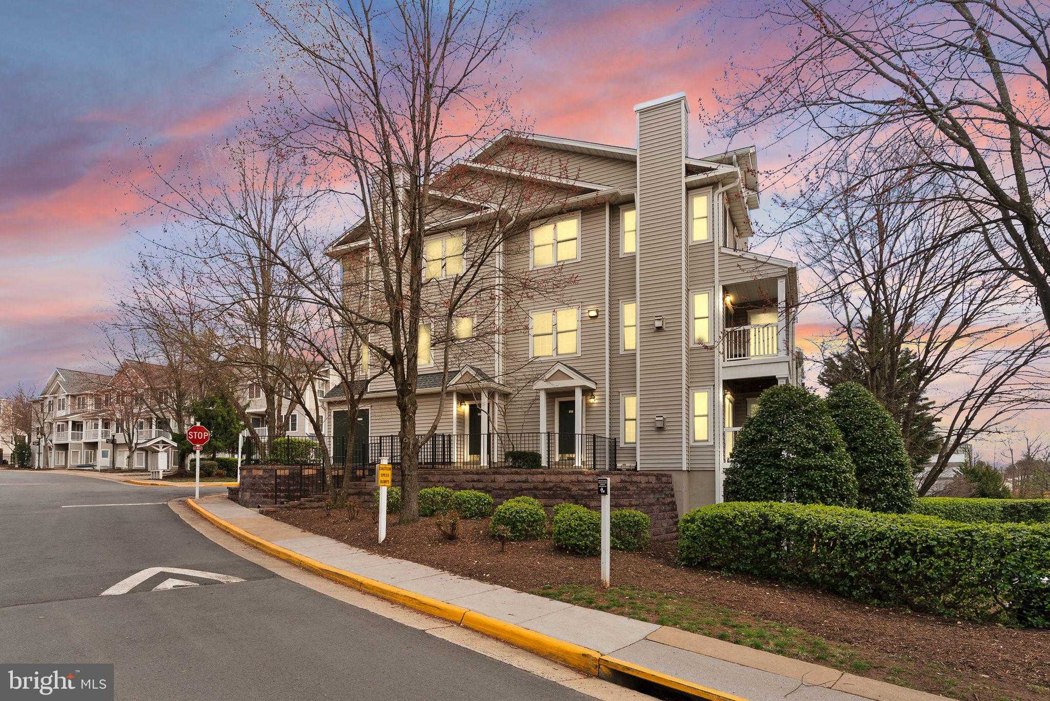 12857 Fair Briar Ln photo 2