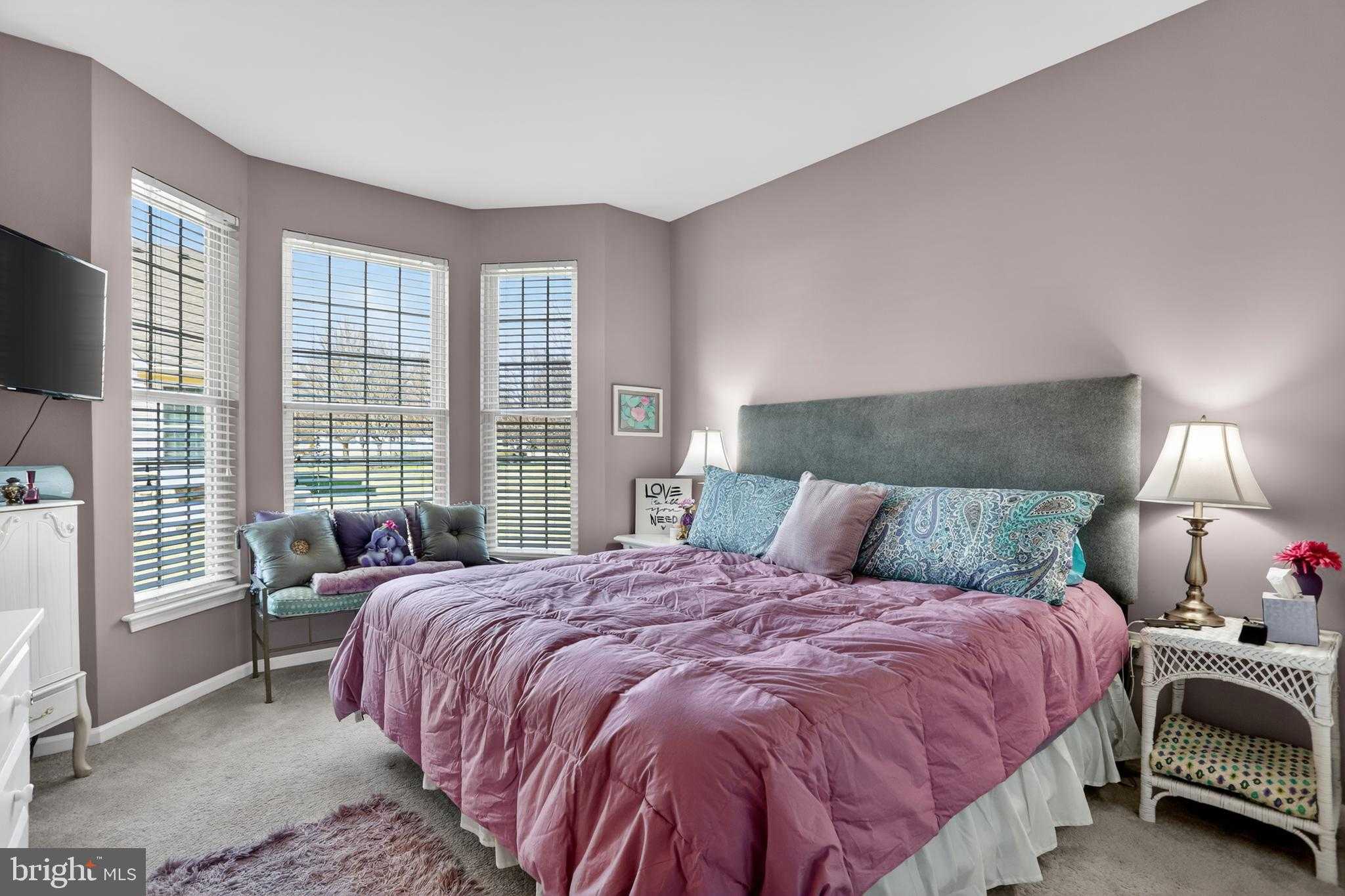 618 Bellflower Rd photo 24