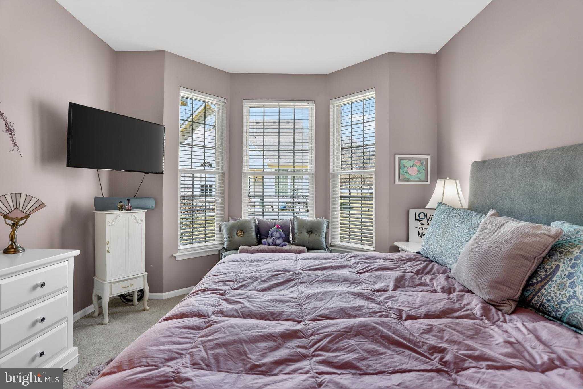 618 Bellflower Rd photo 26