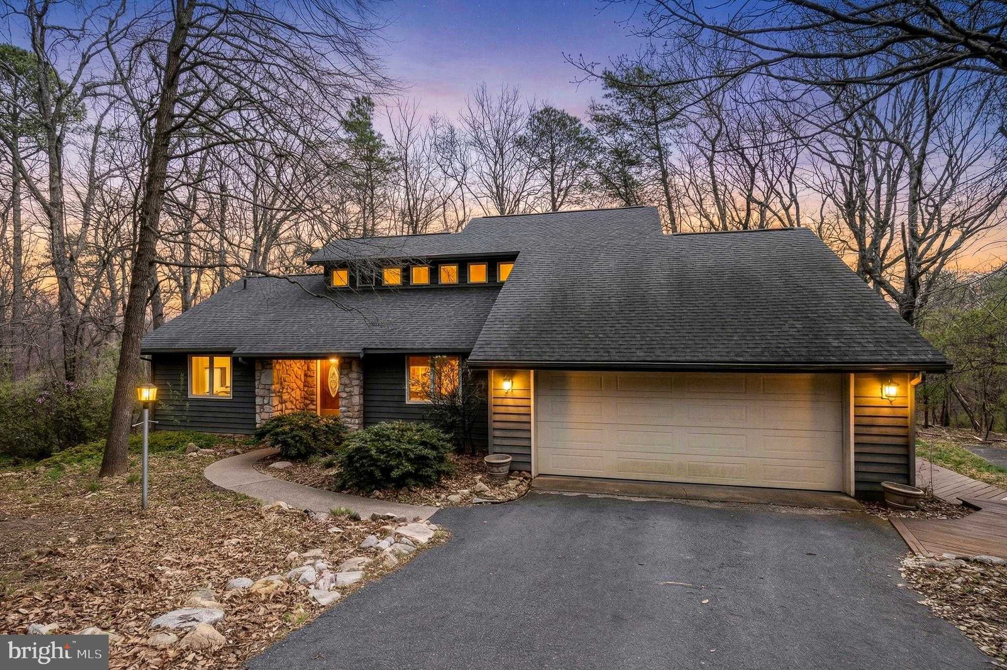 3229 Hopkins Dr, Mcgaheysville