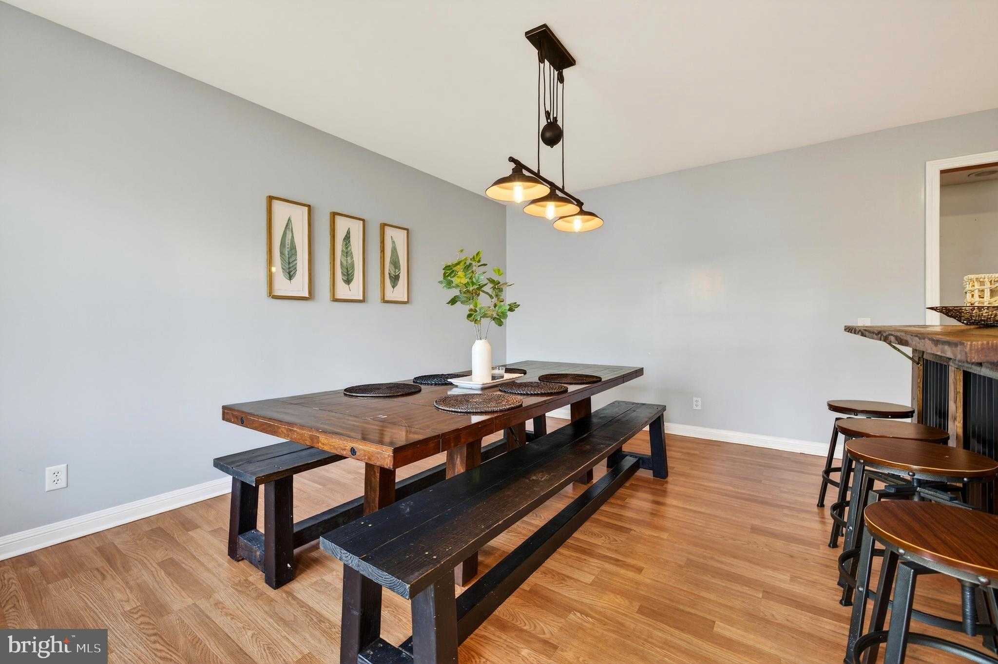 3229 Hopkins Dr photo 12