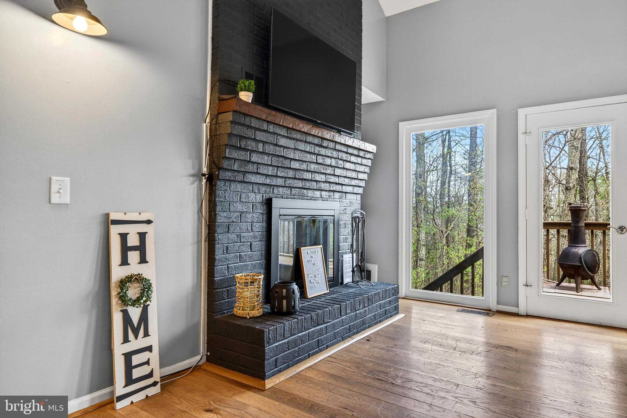 3229 Hopkins Dr photo 22