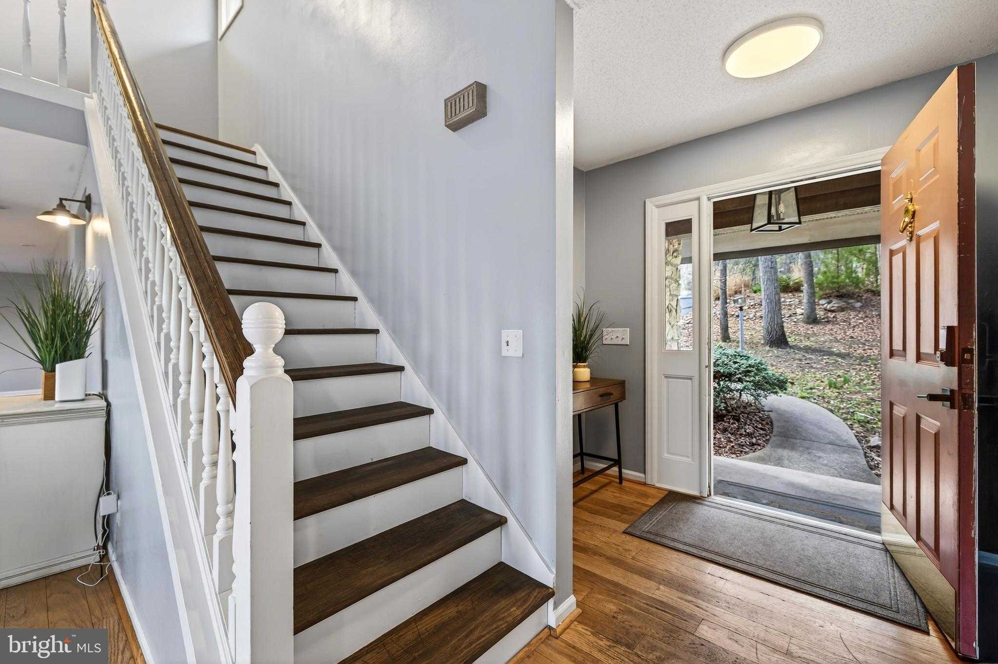 3229 Hopkins Dr photo 23