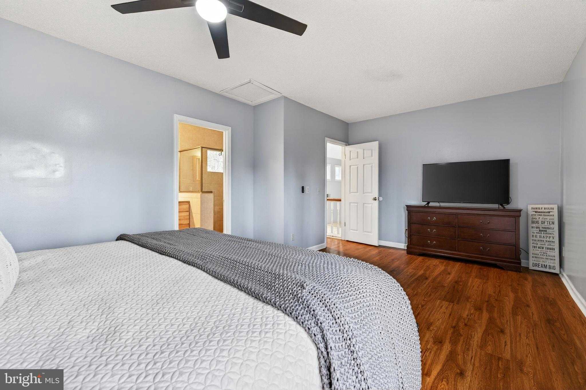 3229 Hopkins Dr photo 40