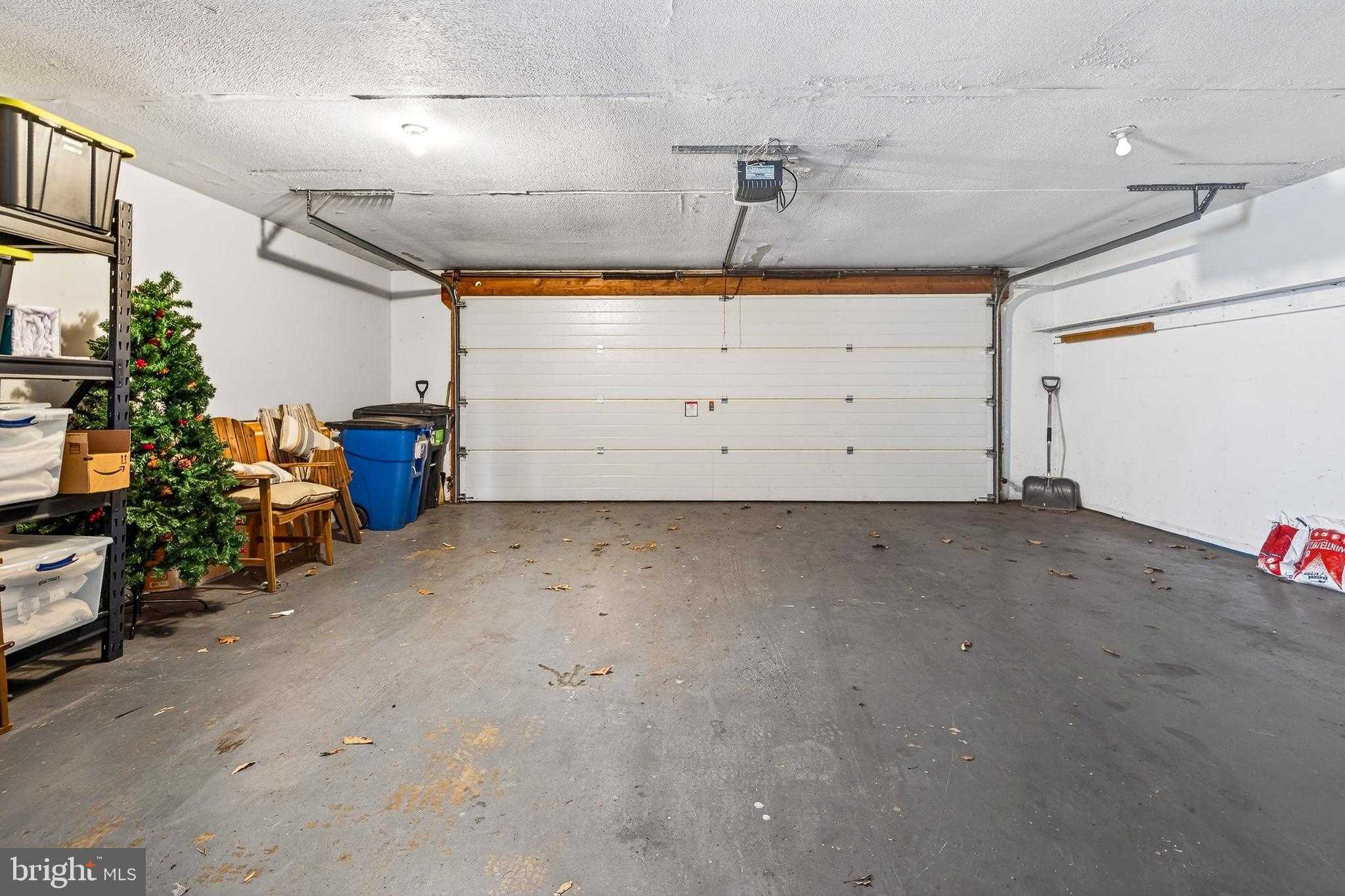 3229 Hopkins Dr photo 60