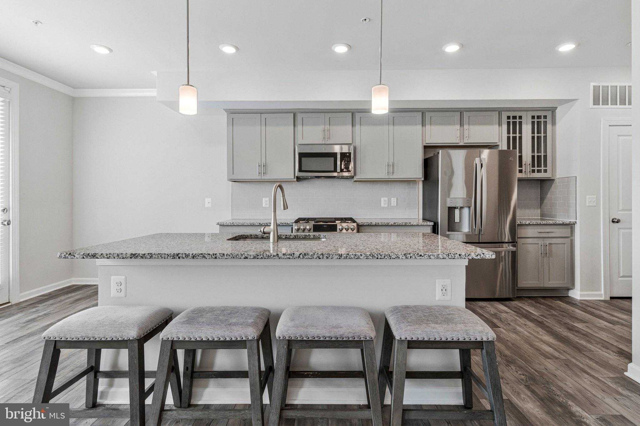 2376 Stella Pl photo 13