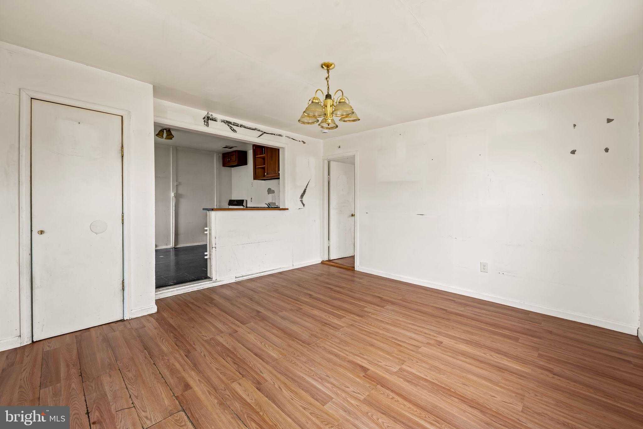 1318 Wilson Point Rd photo 10