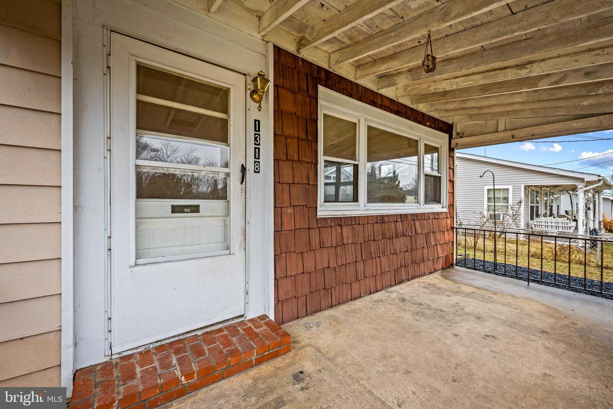 1318 Wilson Point Rd photo 4