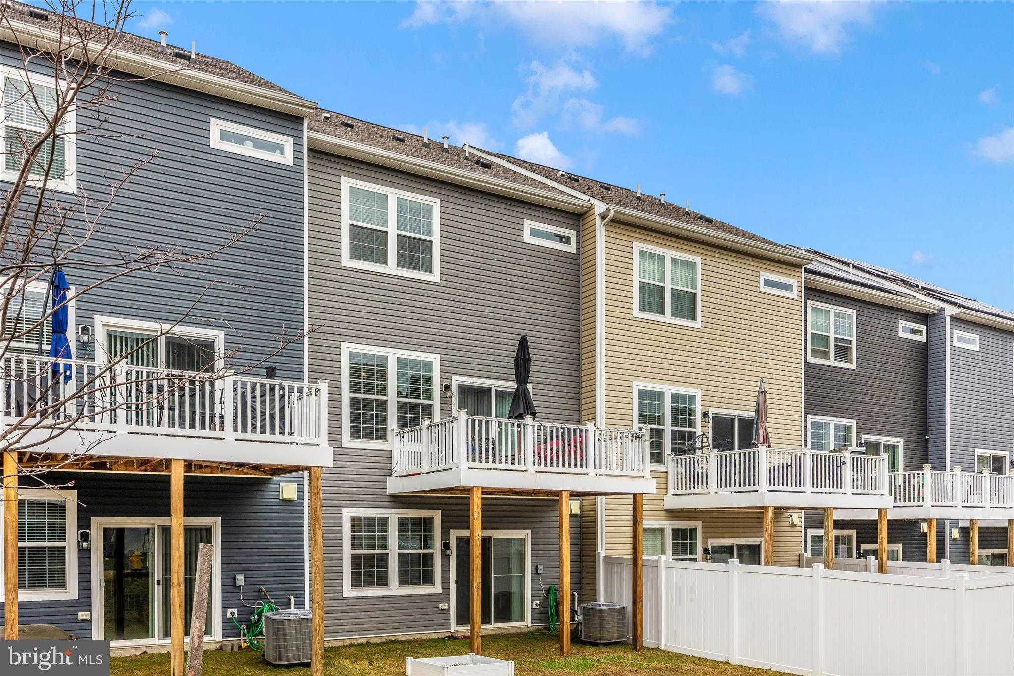 5044 Macdonough Pl photo 42