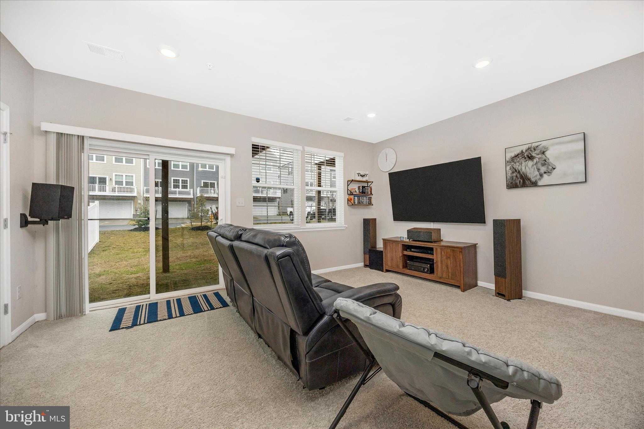 5044 Macdonough Pl photo 7