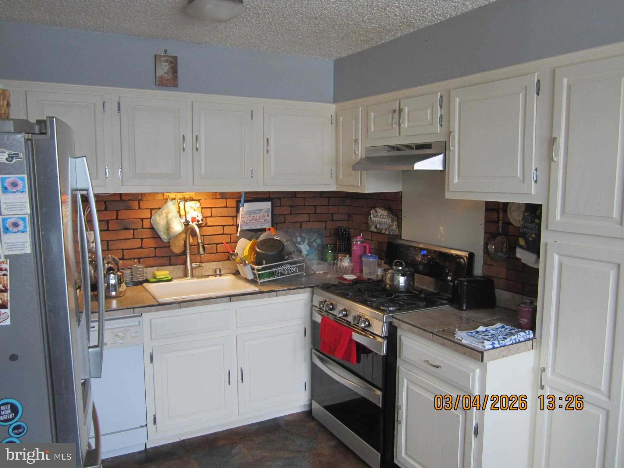 5800 Griscomb Dr photo 19