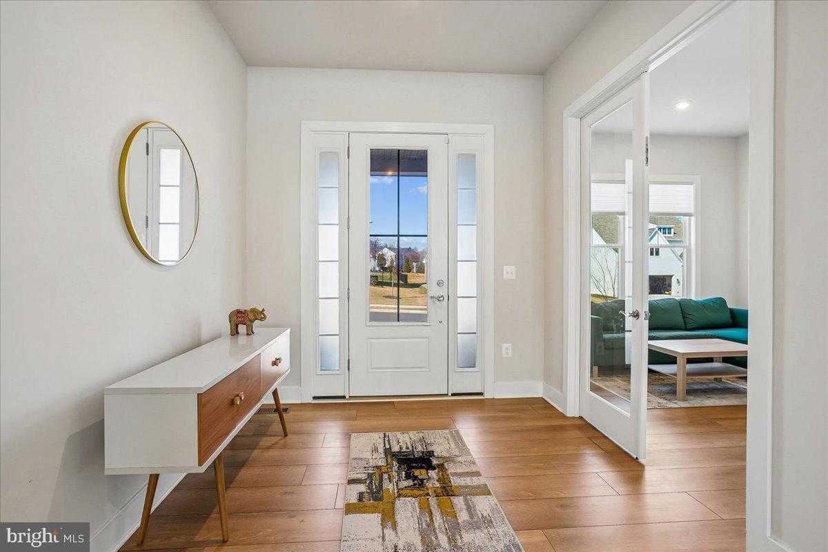 11821 Arcari Dr photo 2