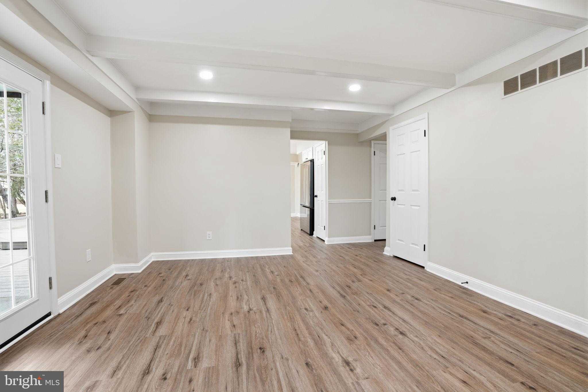 16 Rucker Rd photo 11