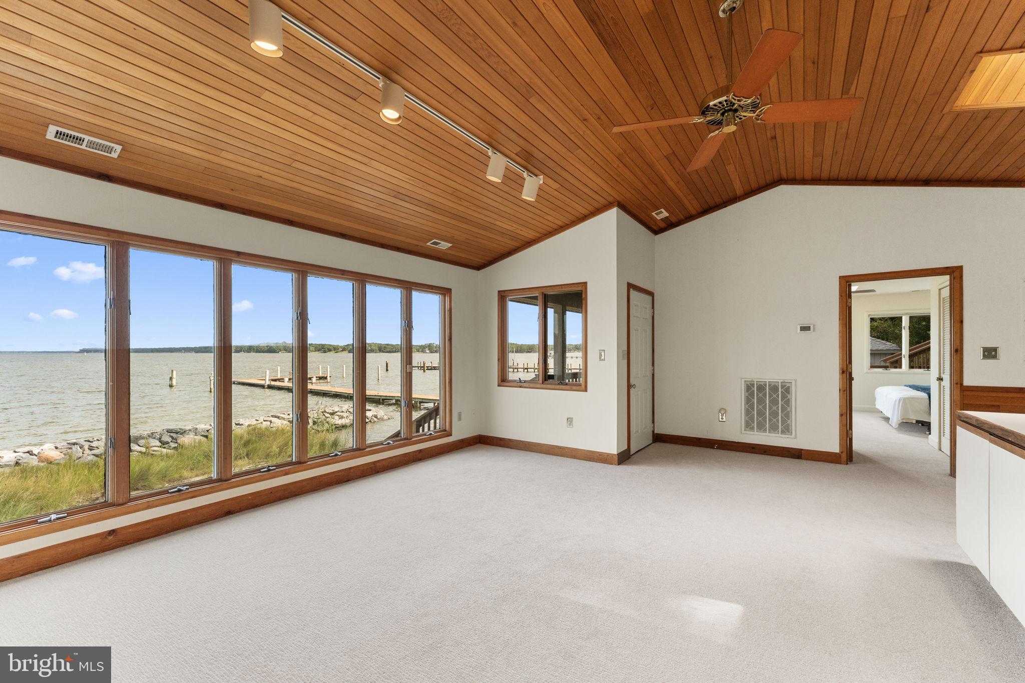 975 Wilton Creek Rd photo 19