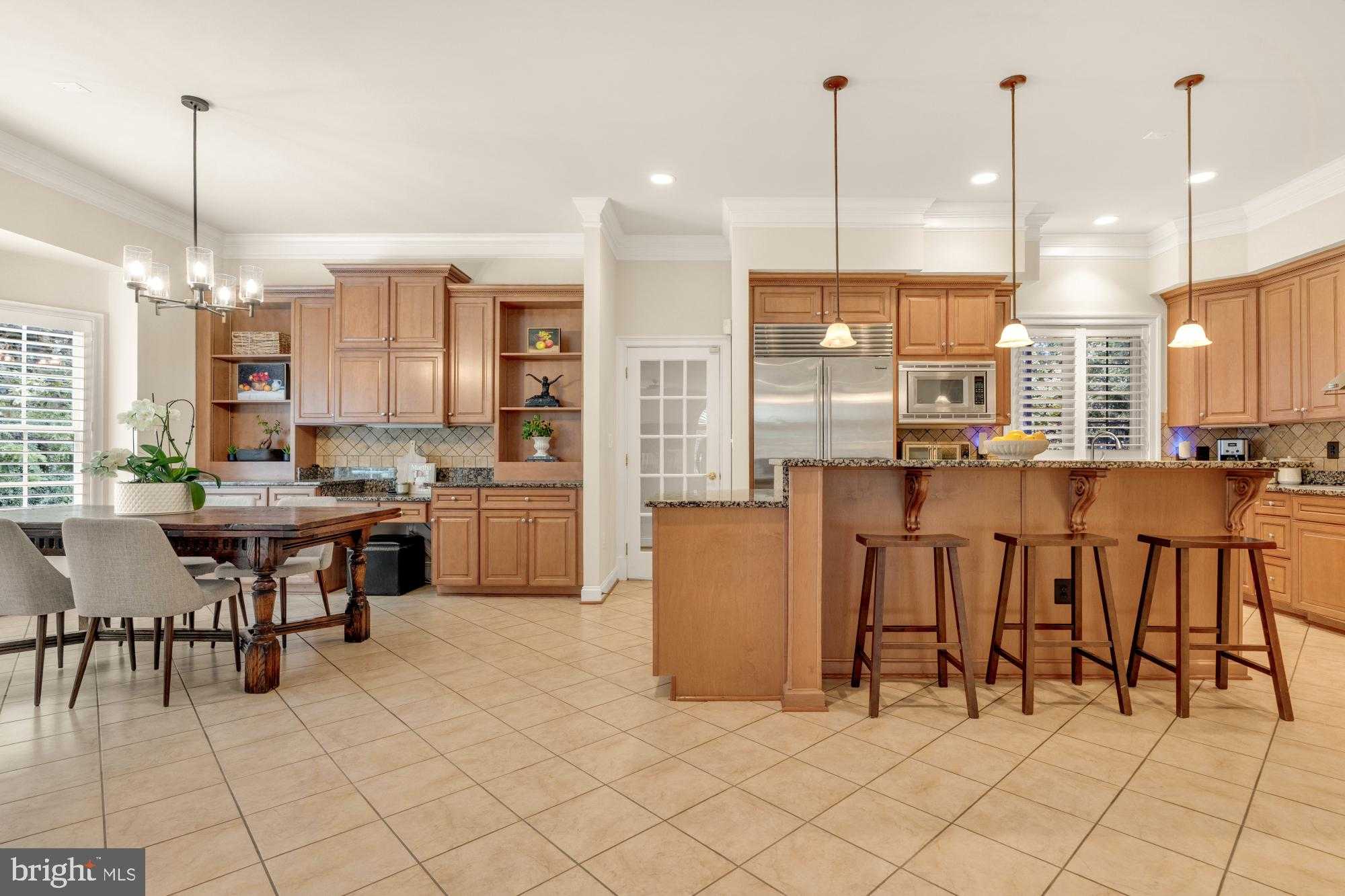 6238 Linway Ter photo 11