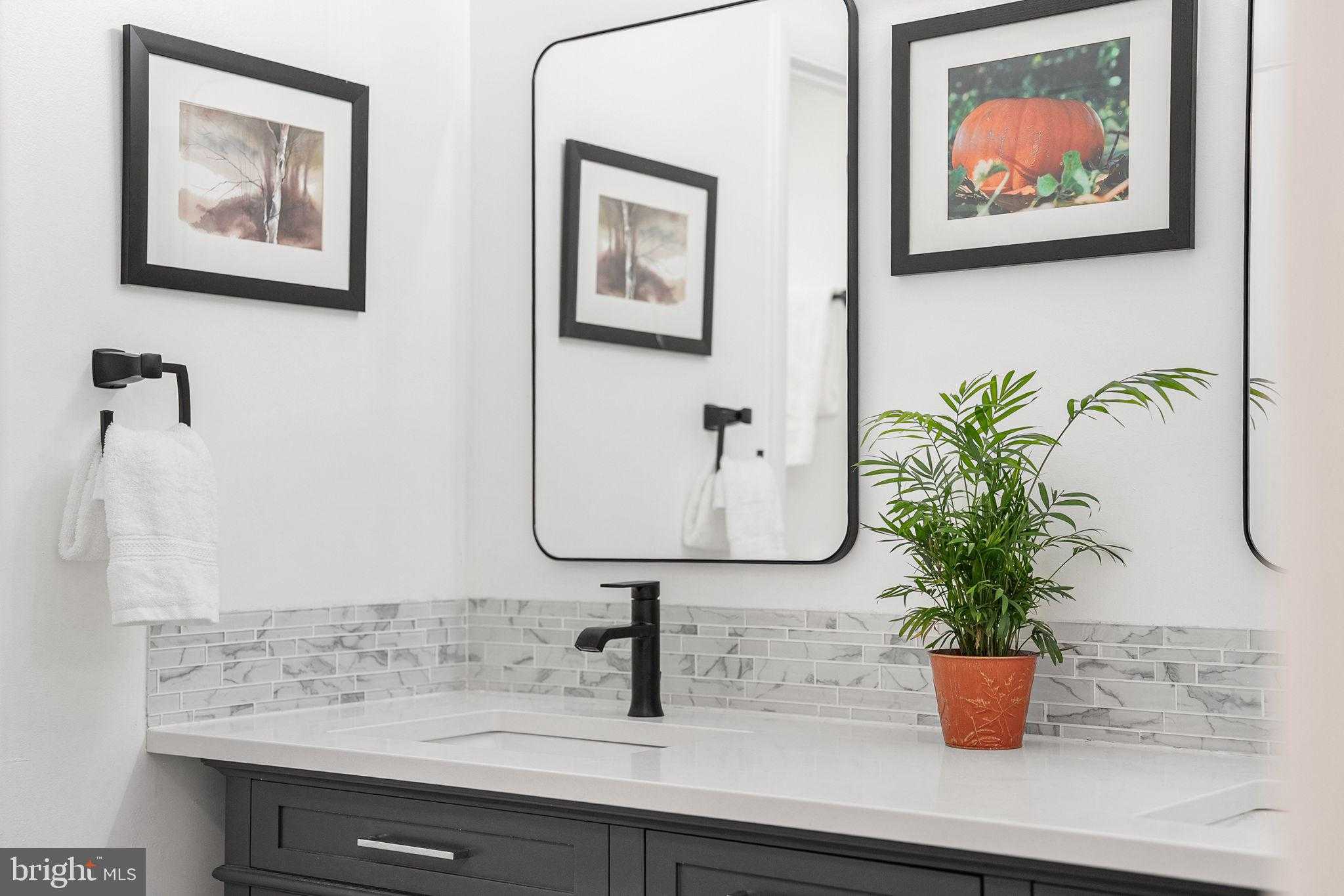 7805 Wendy Ridge Ln photo 33