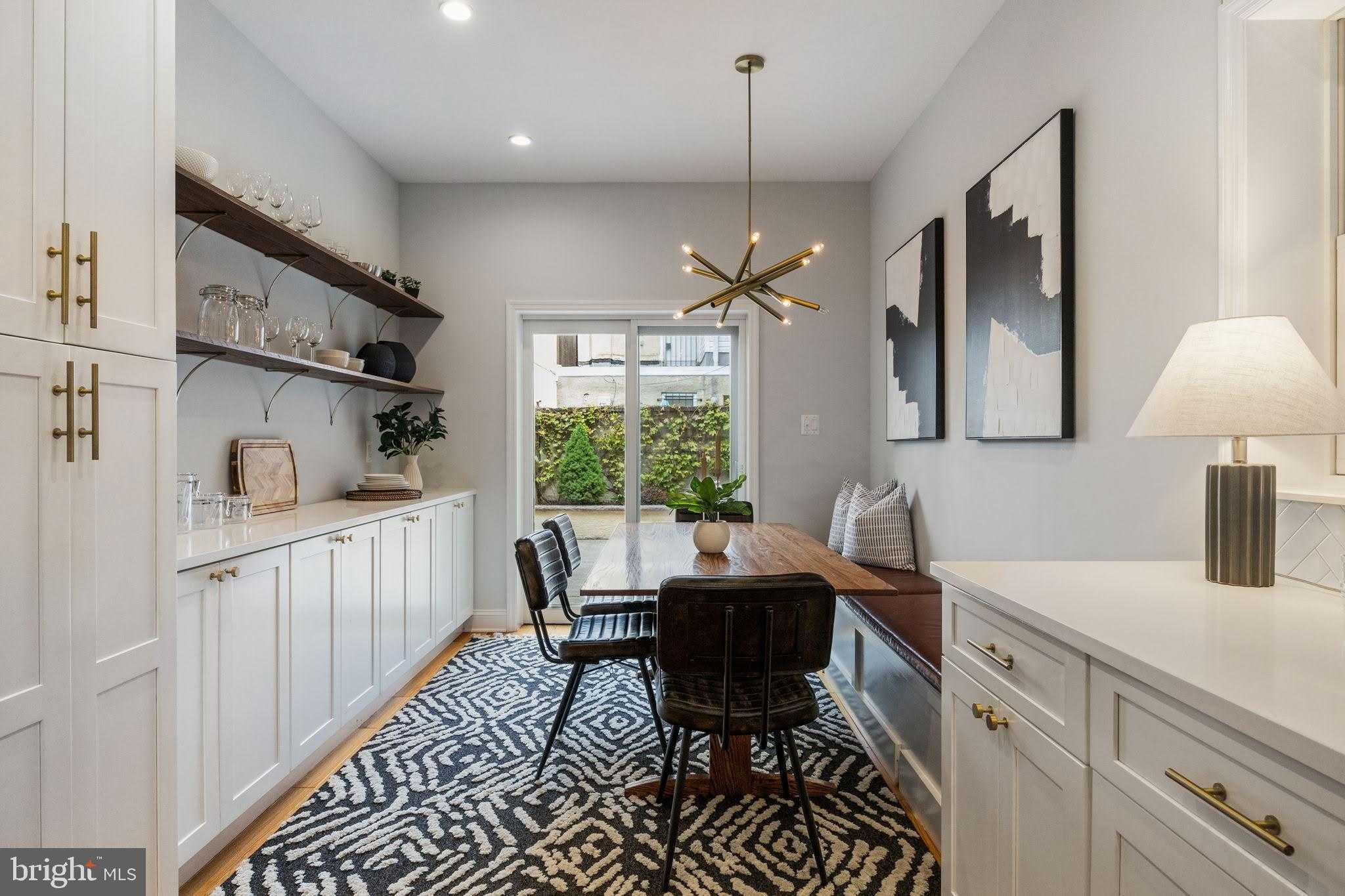 1205 Wharton St photo 2