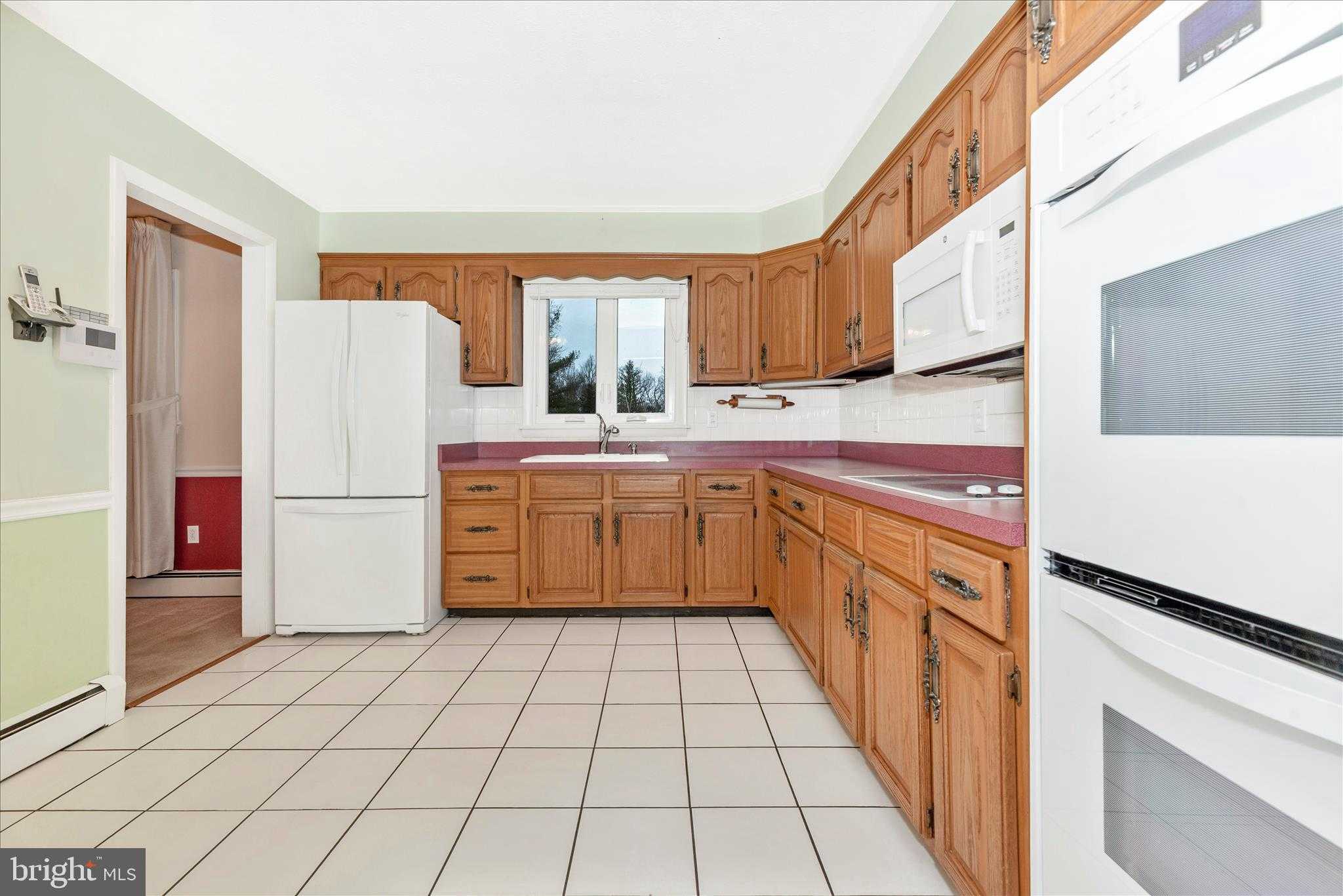 112 Dutrow Rd photo 16