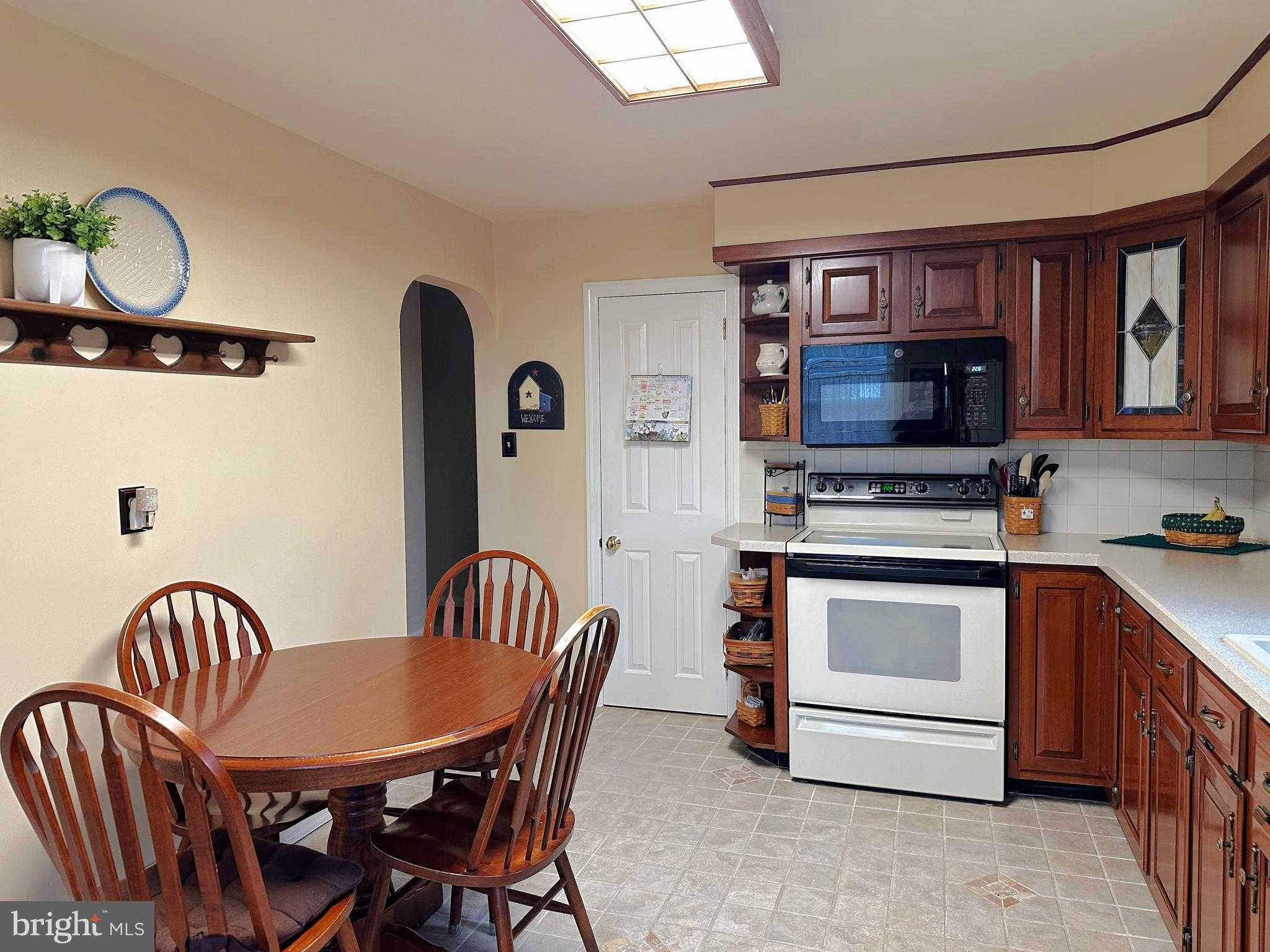 1062 Jefferson St photo 13