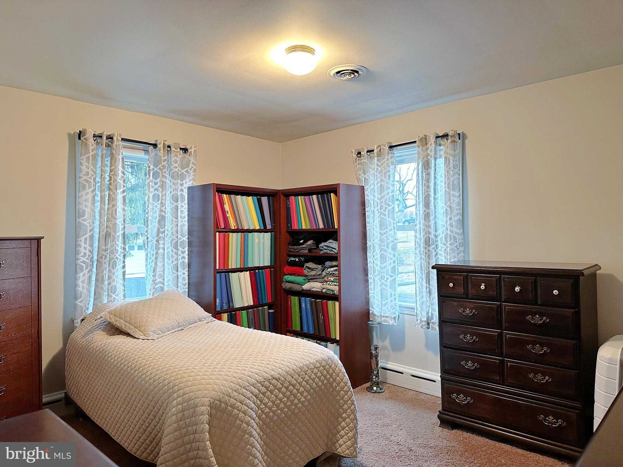 1062 Jefferson St photo 17