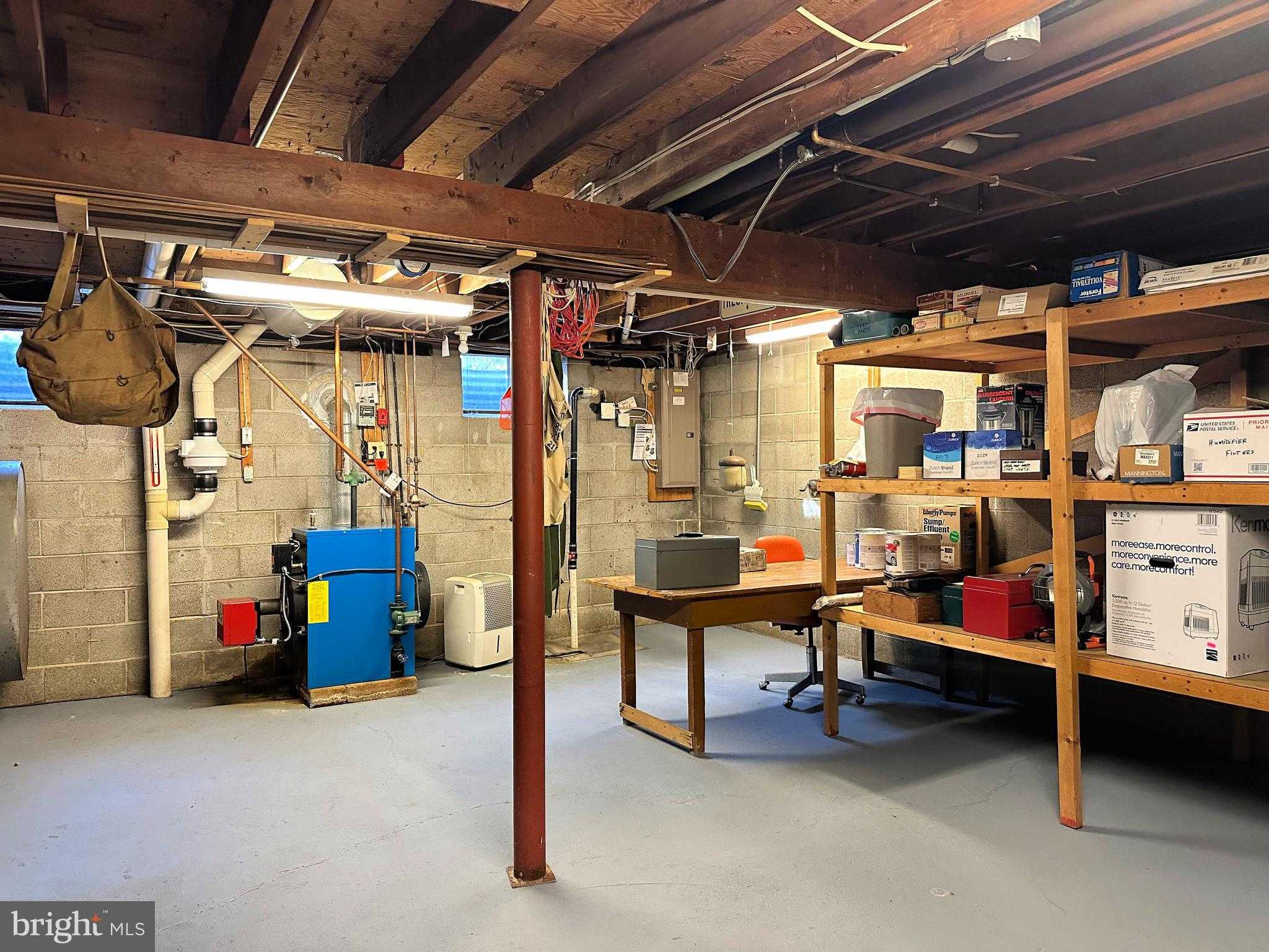 1092 Palm Hill Rd photo 44