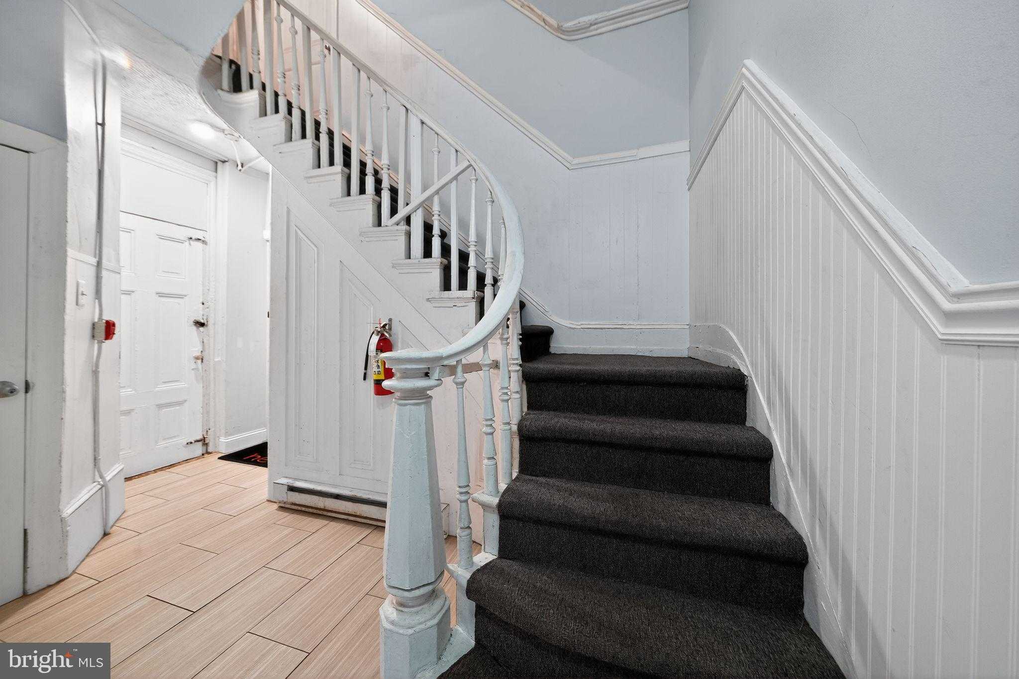 1212 N 7th St photo 23