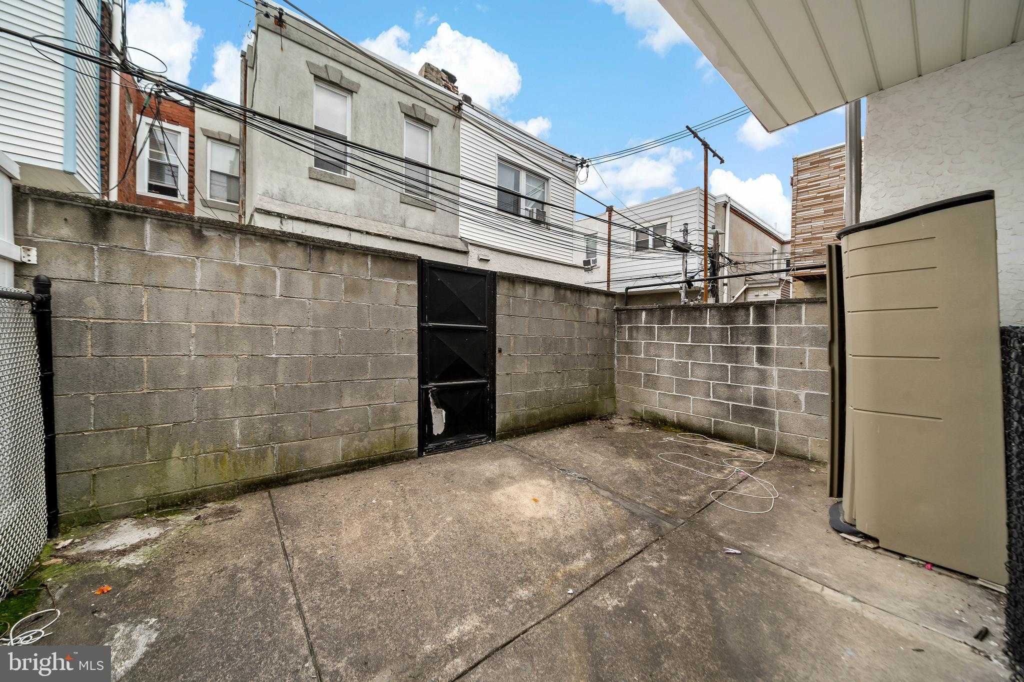 2310 S 15th St photo 7