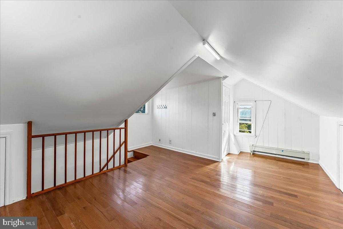 85 Price St photo 20