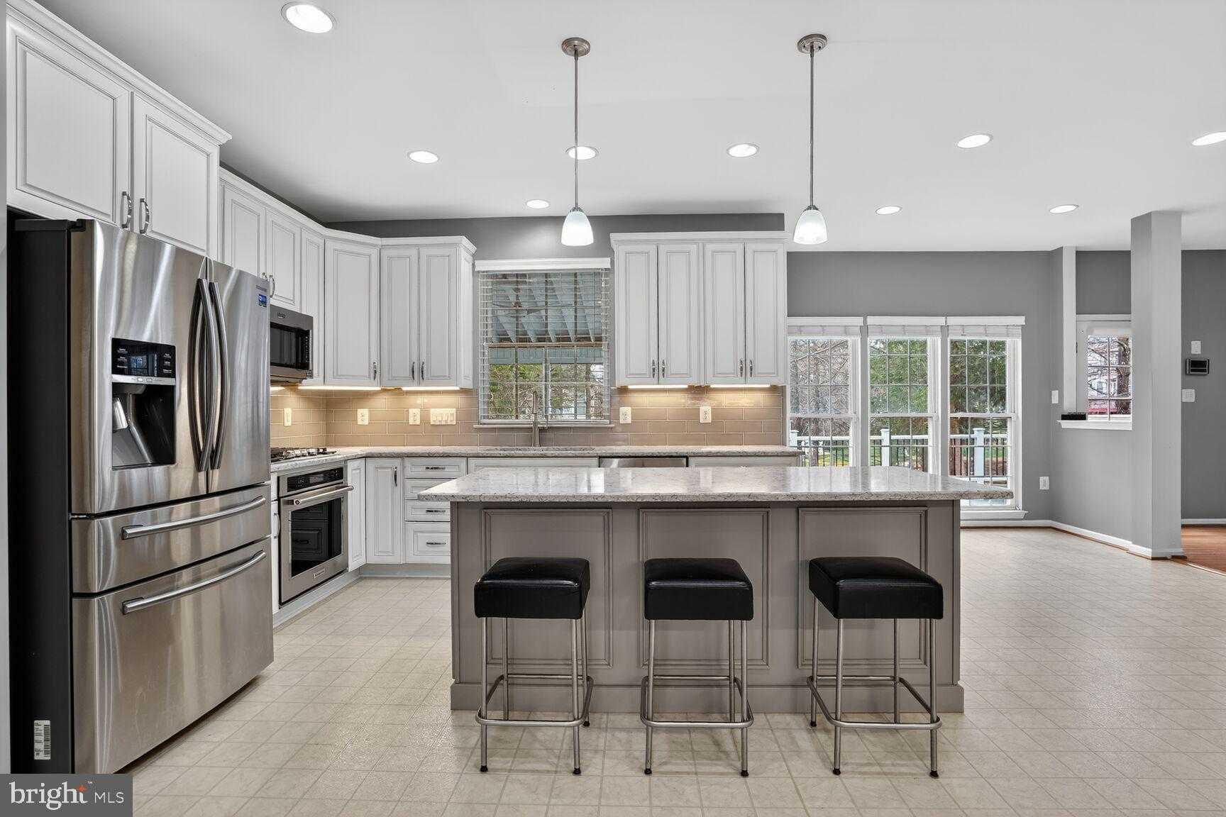 9110 Big Springs Loop photo 13