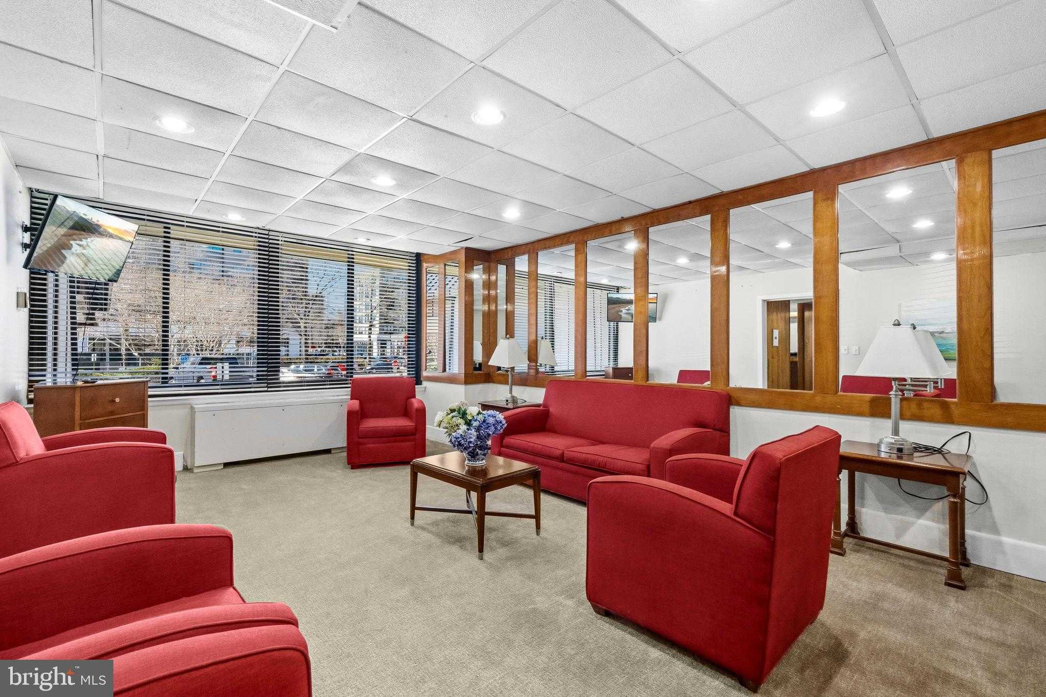 801 N Pitt St Ste 1209 photo 25