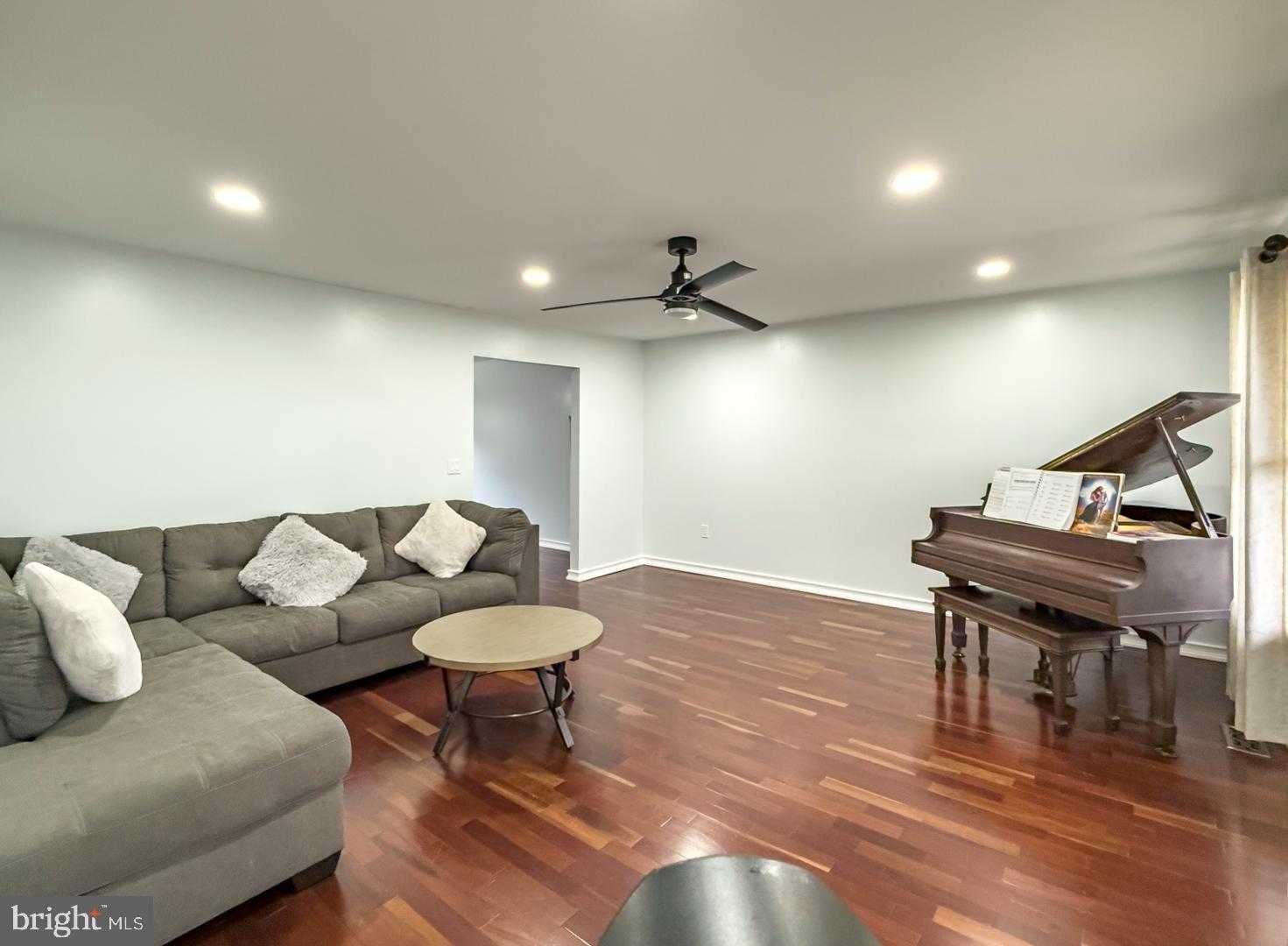 4312 Stoudts Ferry Bridge Rd photo 24