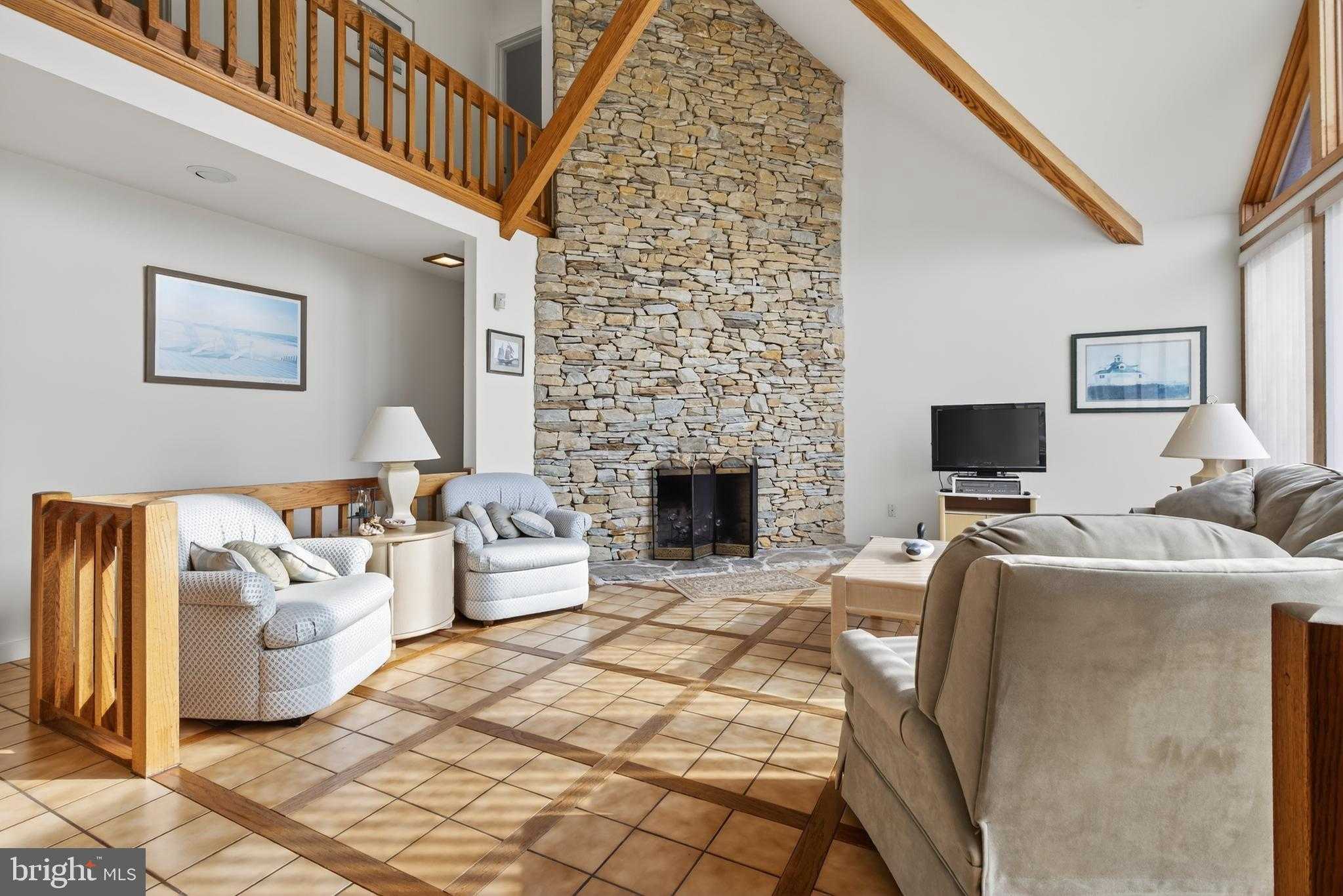 1049 Signal Hill Ln photo 8