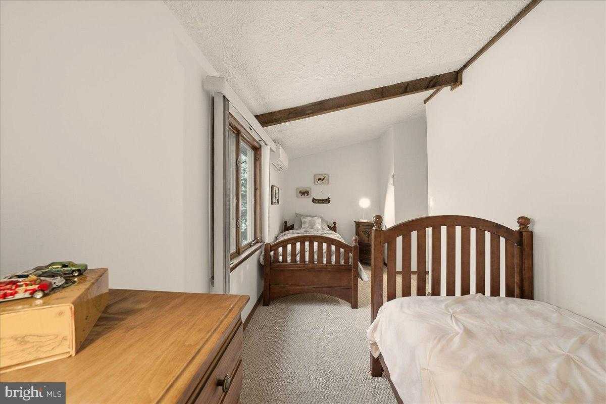 7698 Lake Shore Dr photo 37