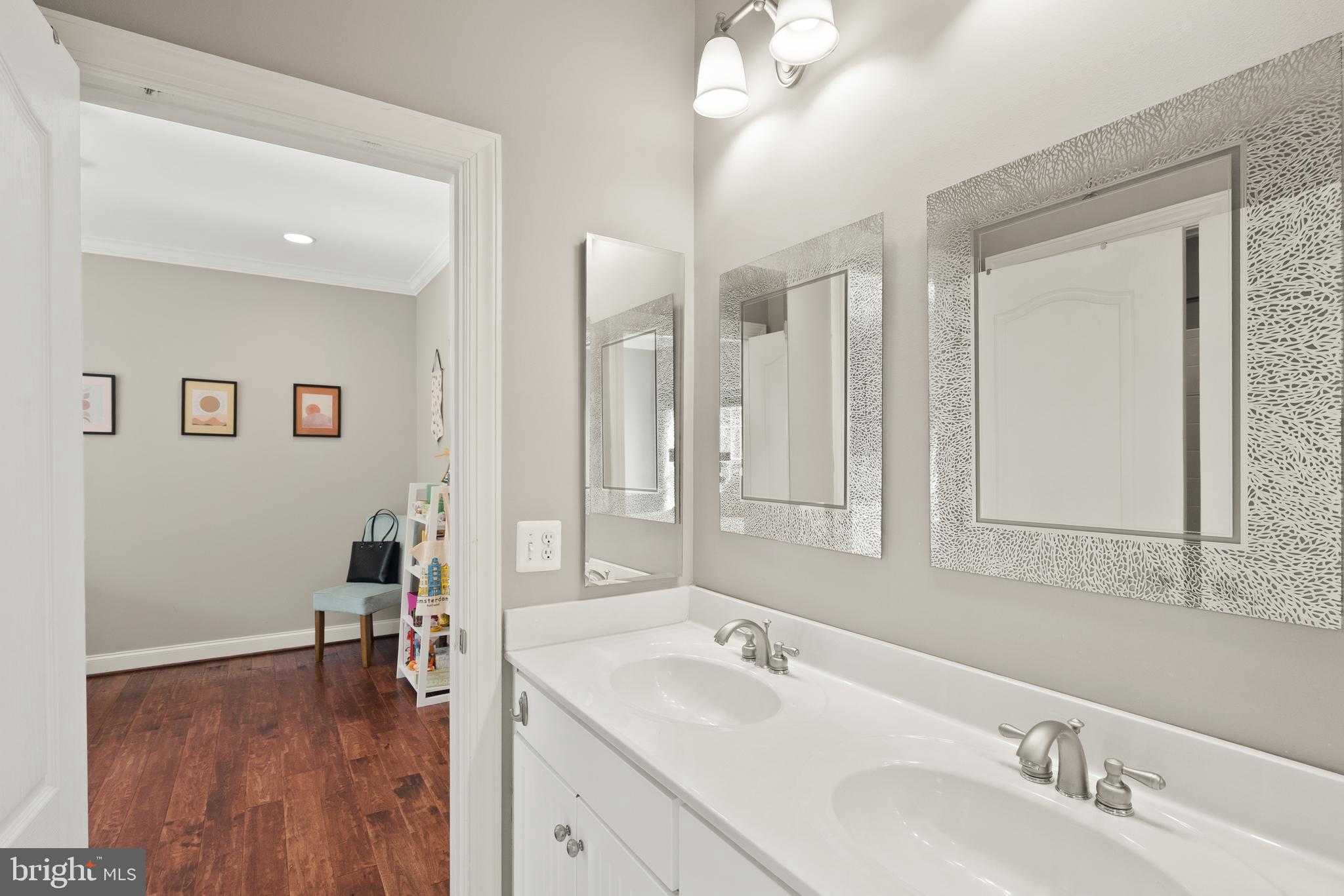 43941 Riverpoint Dr photo 57