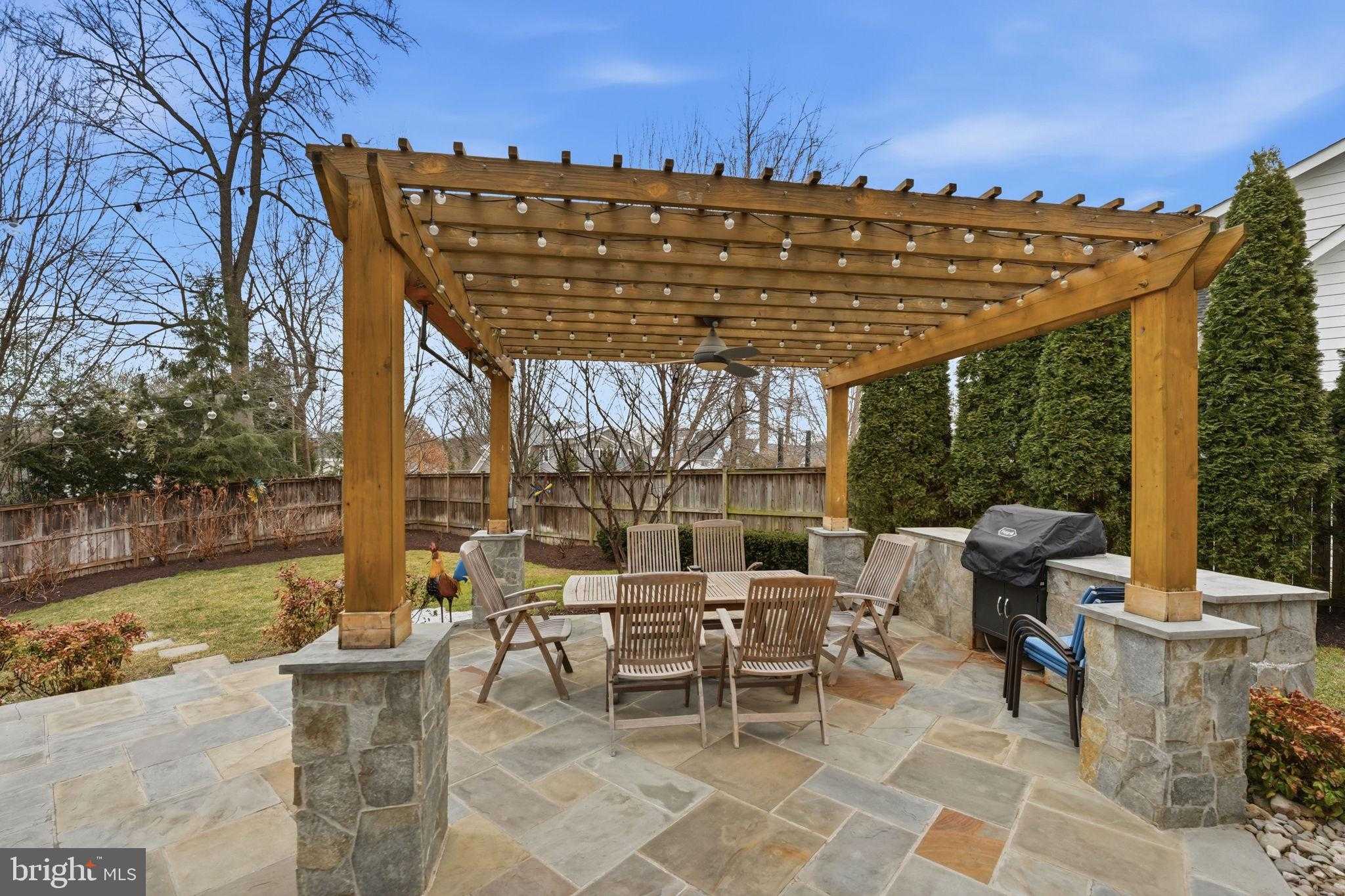 510 Anne St photo 62