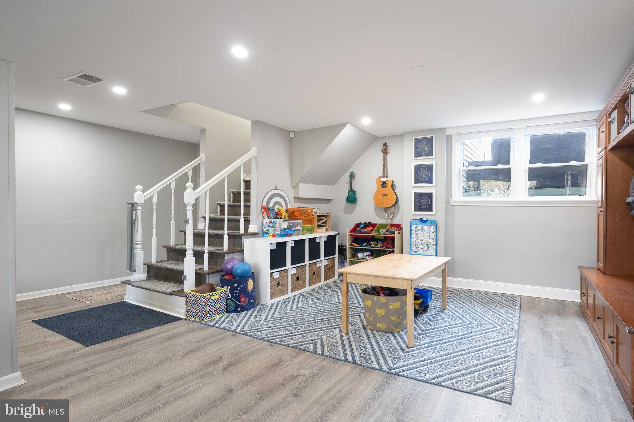 8912 Dogue Dr photo 30