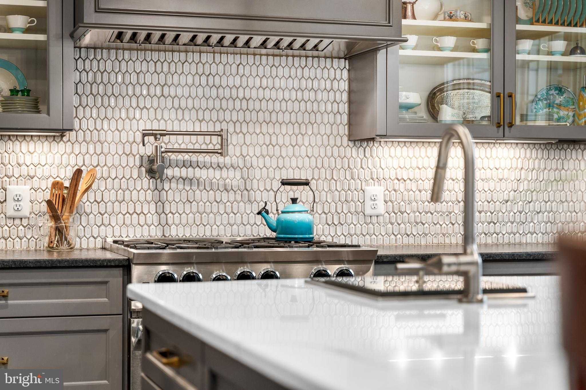 313 W College Ter photo 29