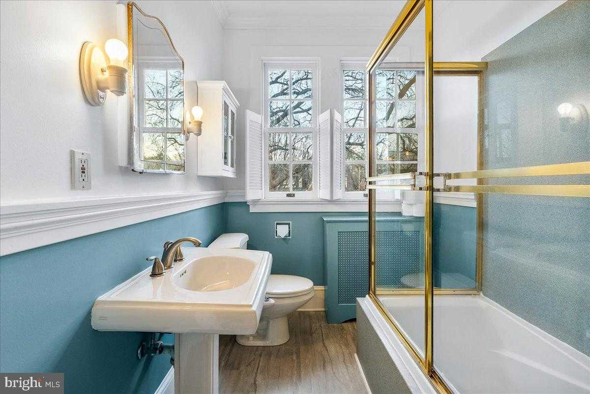 313 W College Ter photo 58