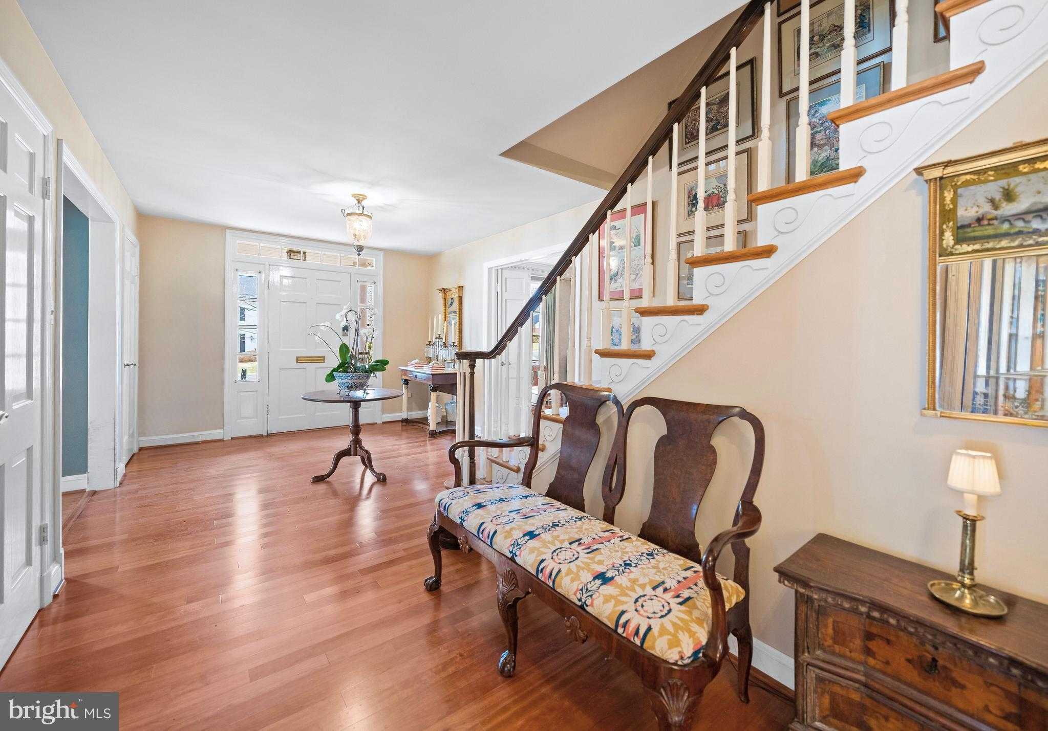 7215 Helmsdale Rd photo 3