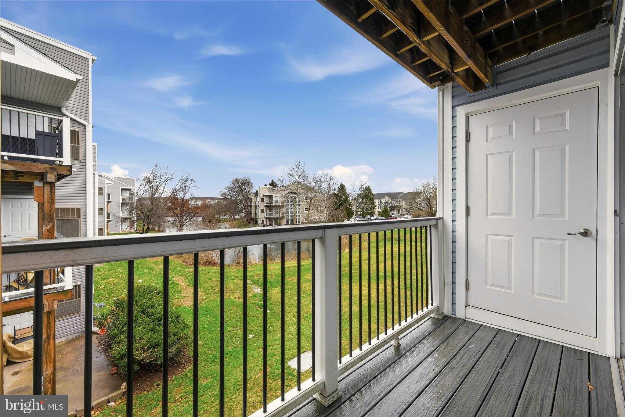 44114 Natalie Ter Unit 202 photo 25