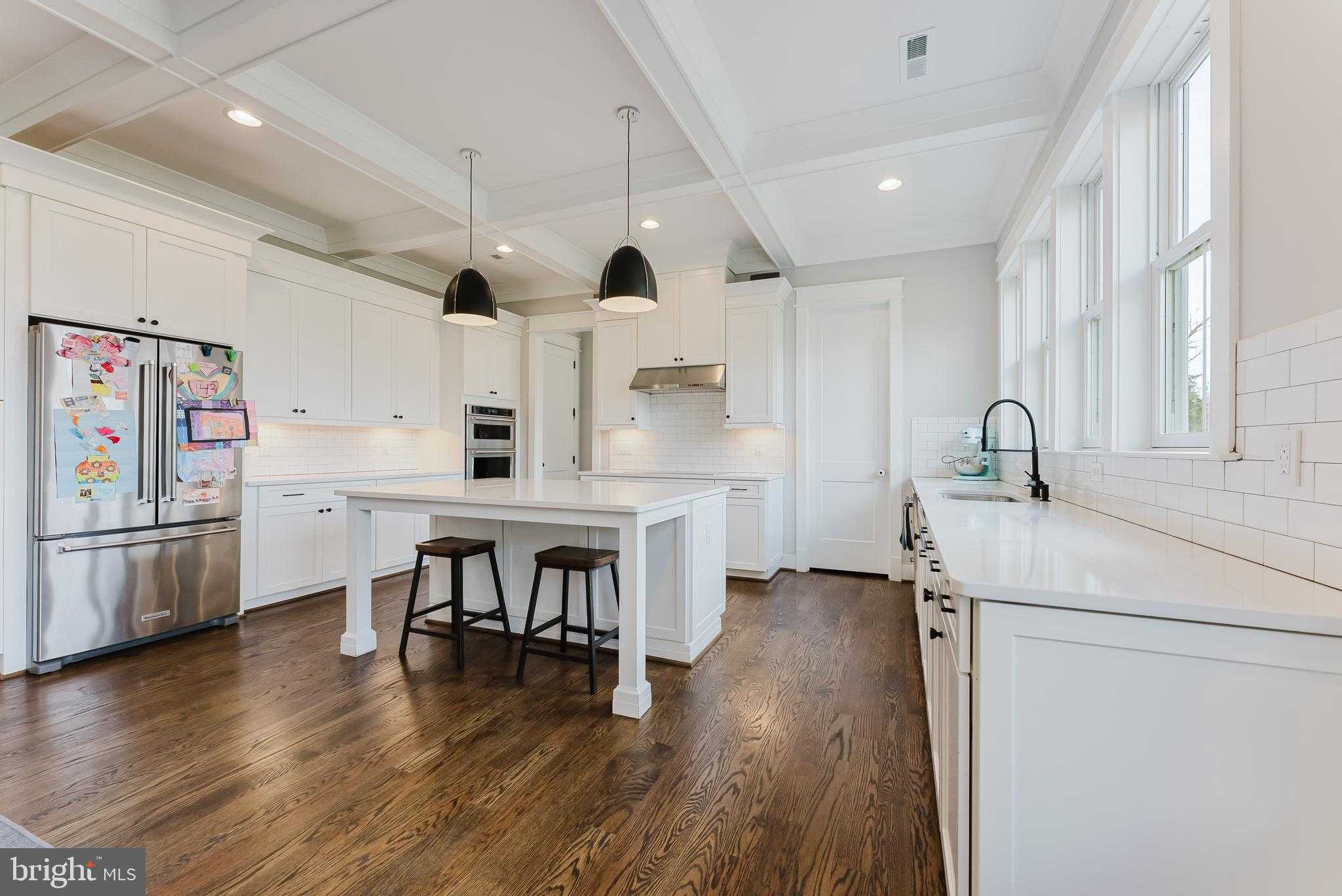 6644 Kirkley Ave photo 7