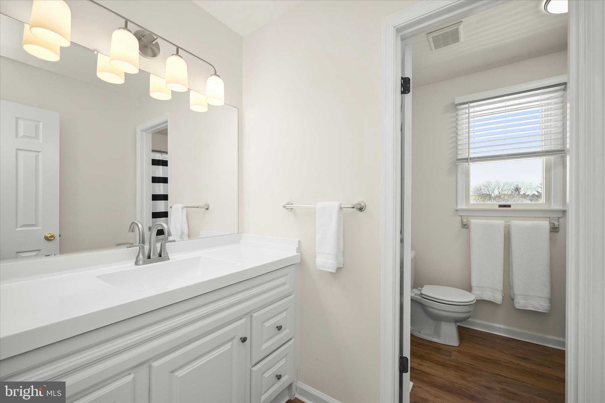 14586 Macclintock Dr photo 32