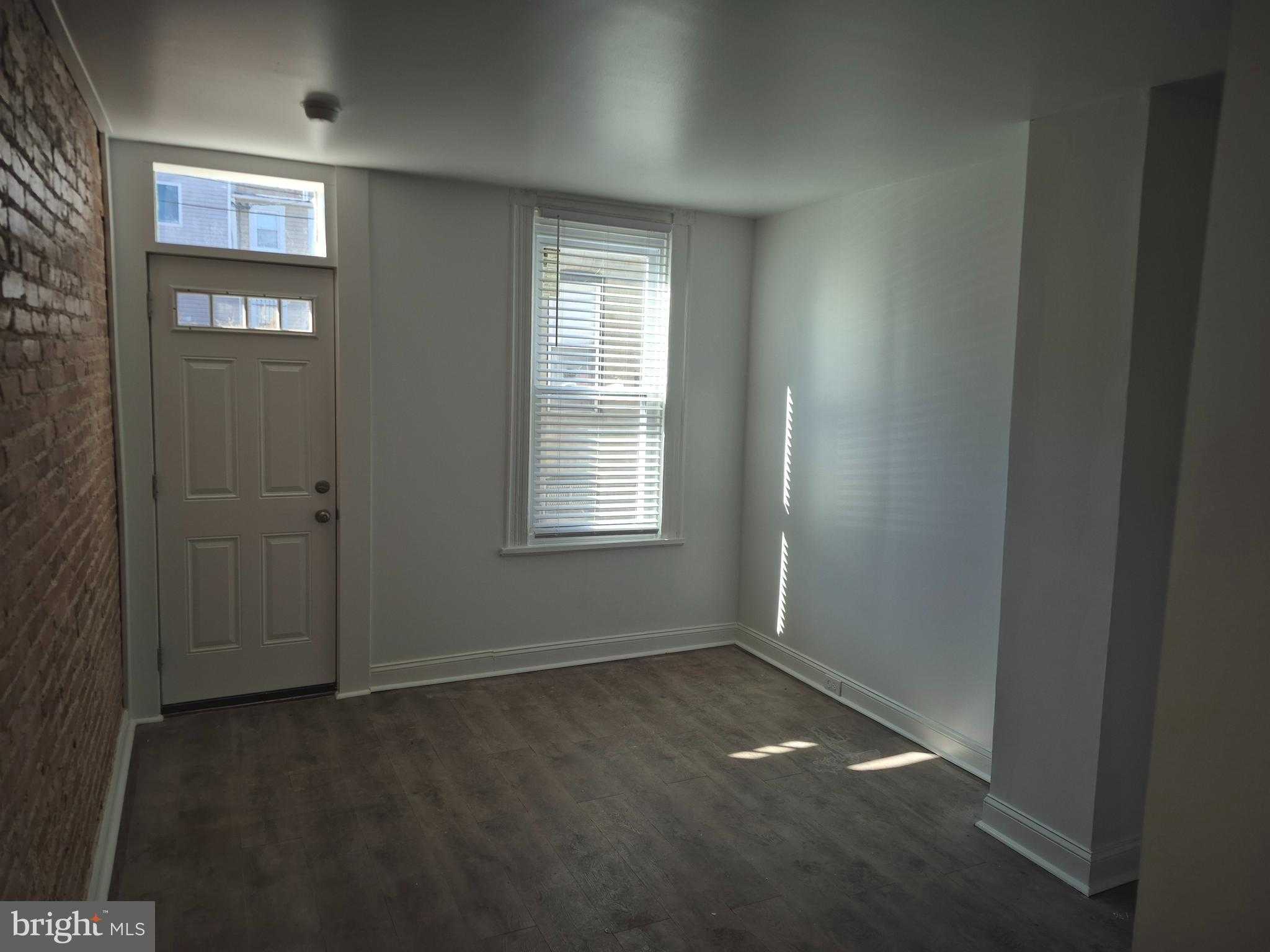 707 N Duncan St photo 3