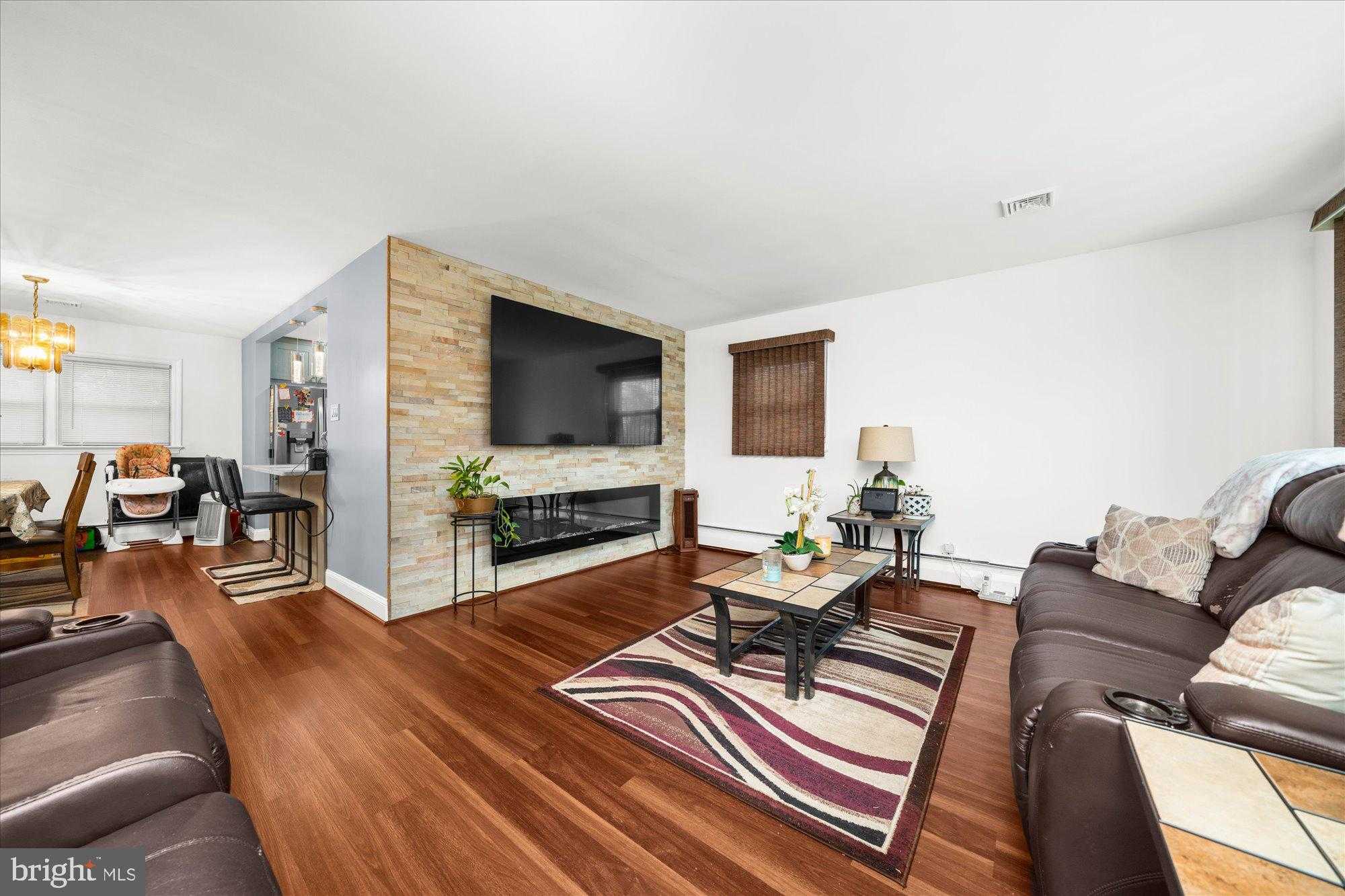 2665 Fox Ave photo 7