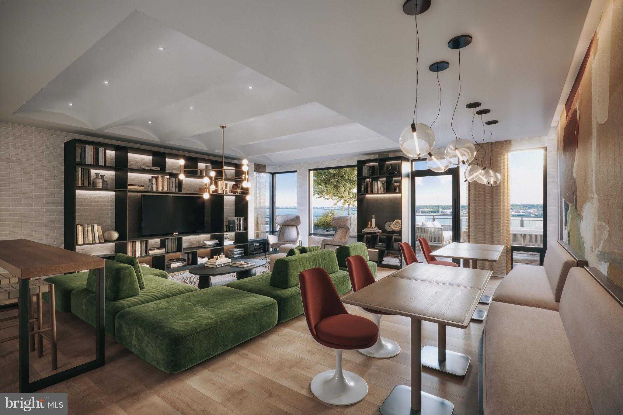 1111 N Fairfax St photo 10