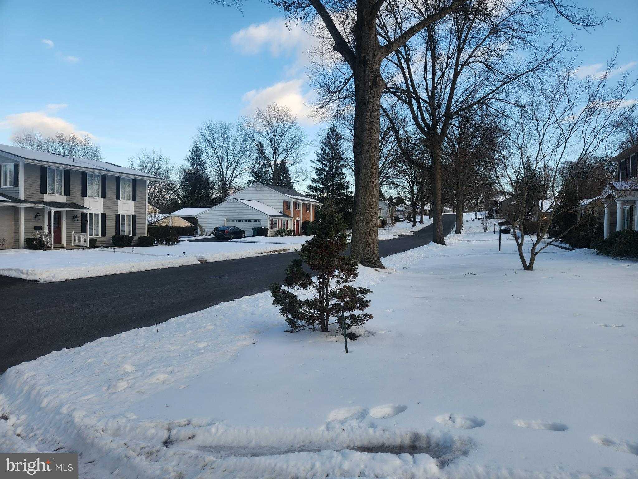 520 Gale Rd photo 64